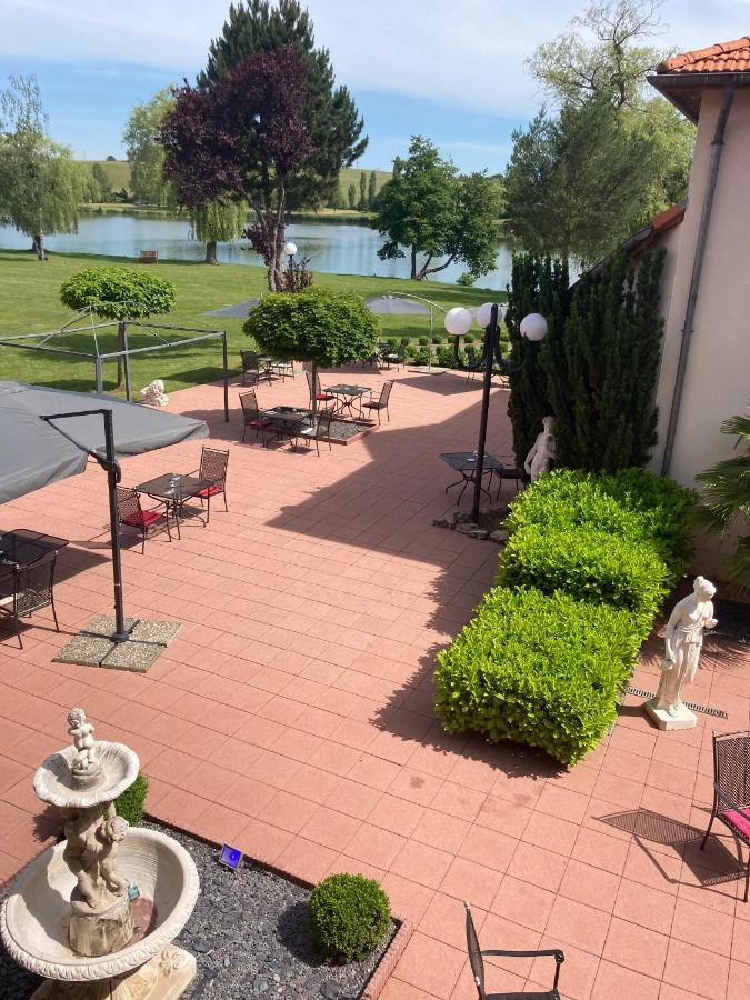 Hotel Saint-Hubert Hambach Luaran gambar