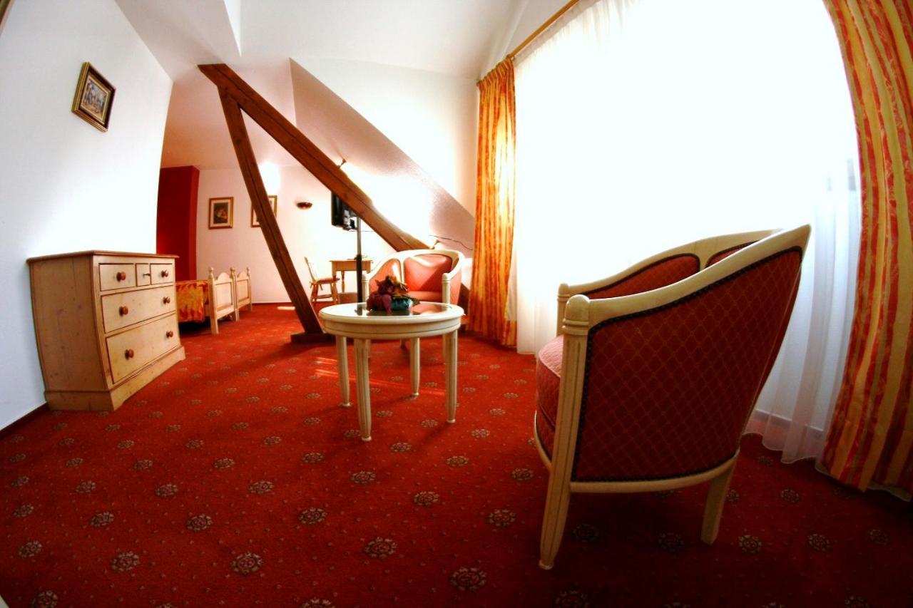 Hotel Saint-Hubert Hambach Luaran gambar
